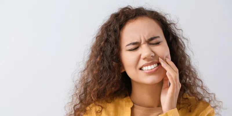 what to do if you have major pain after dental veneers